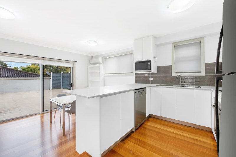 Photo - 2/6 Parklands Avenue, Lane Cove NSW 2066 - Image 4