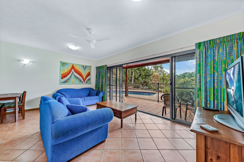 Photo - 26 Parkwood Terrace, Cannonvale QLD 4802 - Image 22