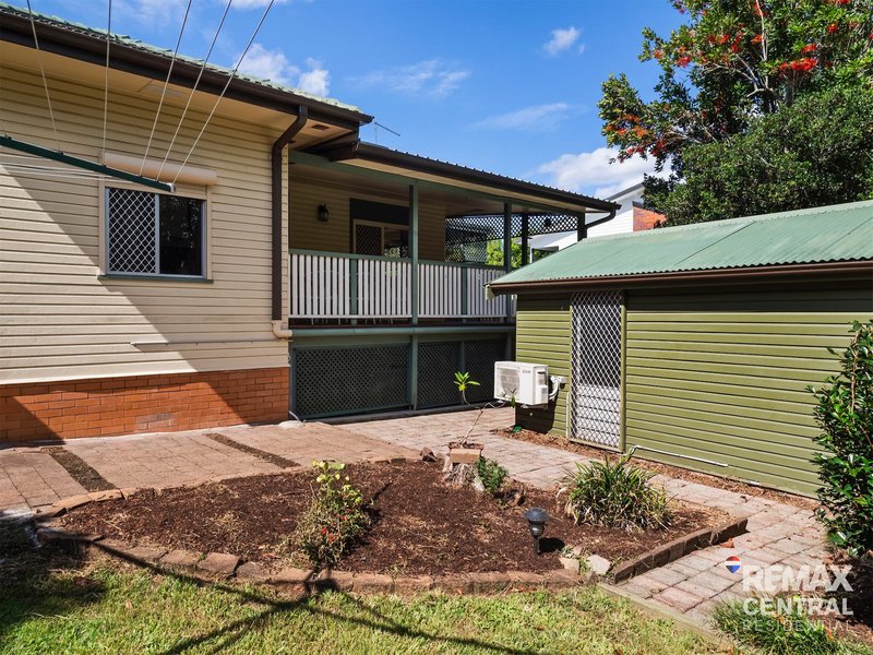 Photo - 26 Parnoolar Crescent, Ferny Hills QLD 4055 - Image 21