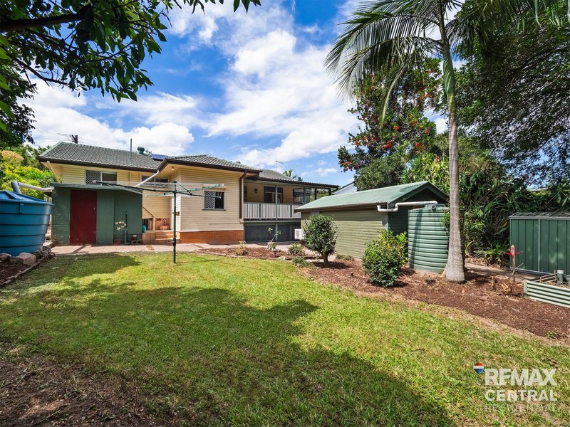 Photo - 26 Parnoolar Crescent, Ferny Hills QLD 4055 - Image 22