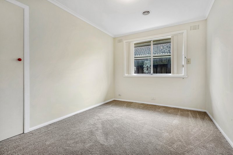 Photo - 26 Parramatta Crescent, Noble Park VIC 3174 - Image 7