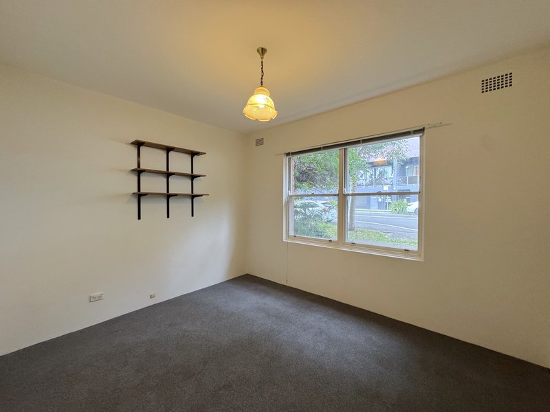 Photo - 2/6 Pearl Street, Hurstville NSW 2220 - Image 6