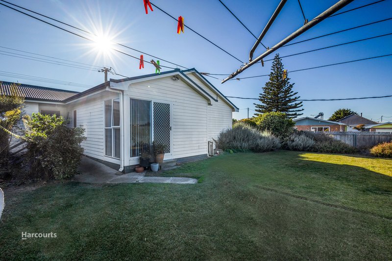 Photo - 26 Penguin Road, West Ulverstone TAS 7315 - Image 13