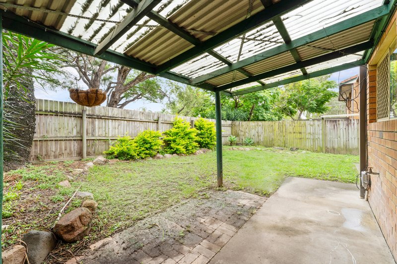 Photo - 2/6 Peverell Street, Hillcrest QLD 4118 - Image 14