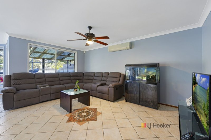 Photo - 26 Pinehurst Way, Blue Haven NSW 2262 - Image 4