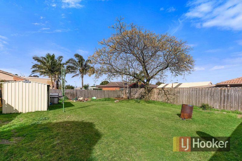 Photo - 26 Pinnacle Way, Hampton Park VIC 3976 - Image 12