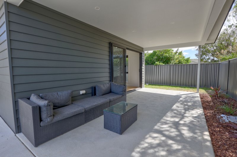 Photo - 2/6 Pitcairn Street, Port Sorell TAS 7307 - Image 6