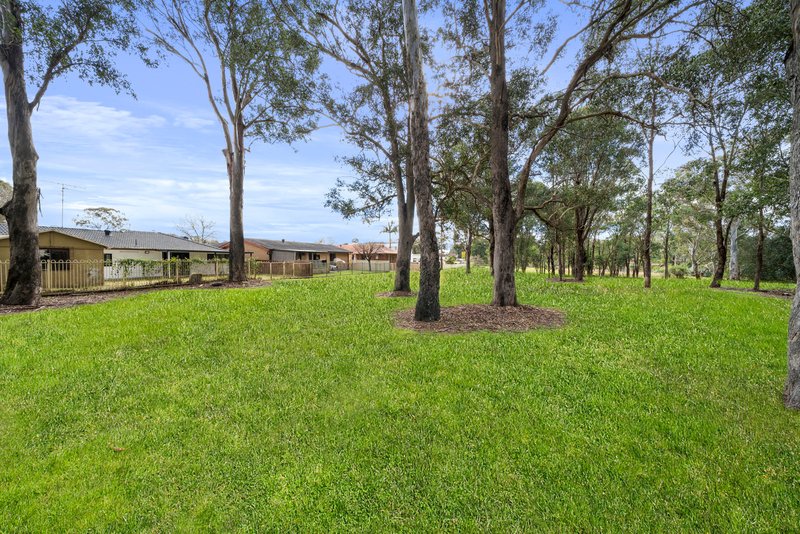 Photo - 26 Popondetta Place, Glenfield NSW 2167 - Image 21