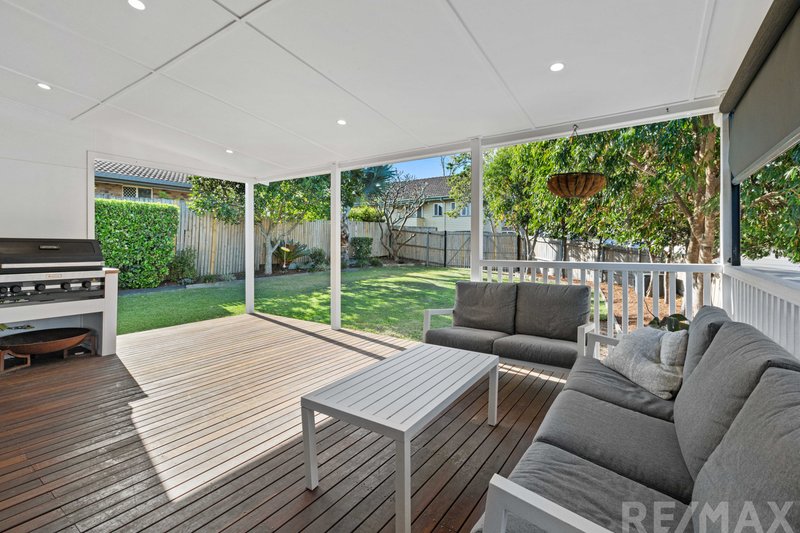 Photo - 26 Porteus Drive, Seven Hills QLD 4170 - Image 12