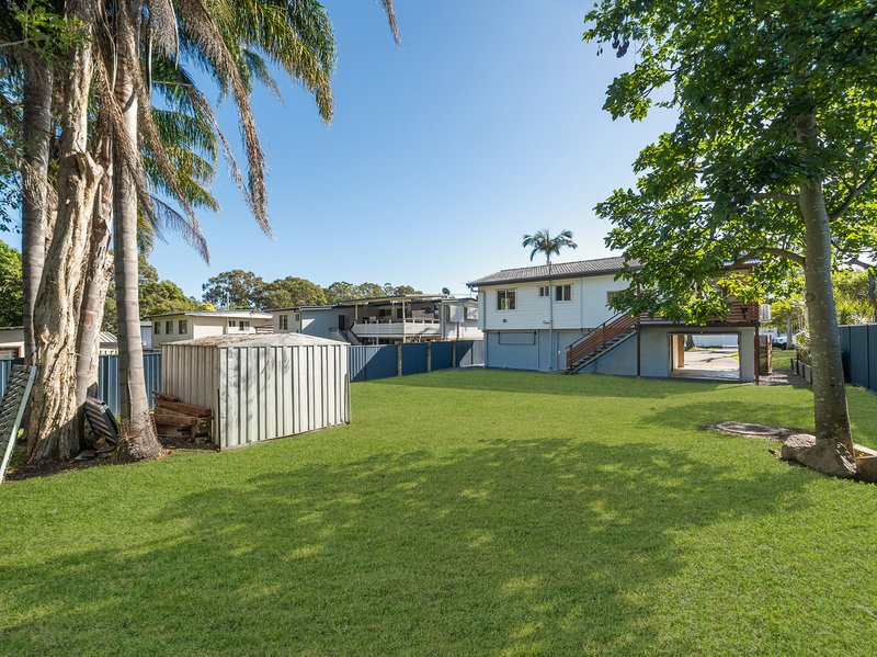 Photo - 26 Pownall Crescent, Margate QLD 4019 - Image 8