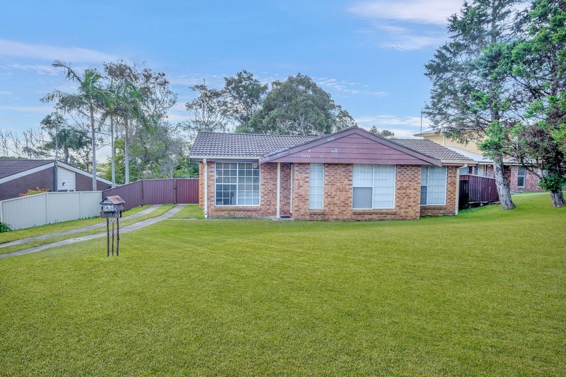 26 Premier Way, Bateau Bay NSW 2261