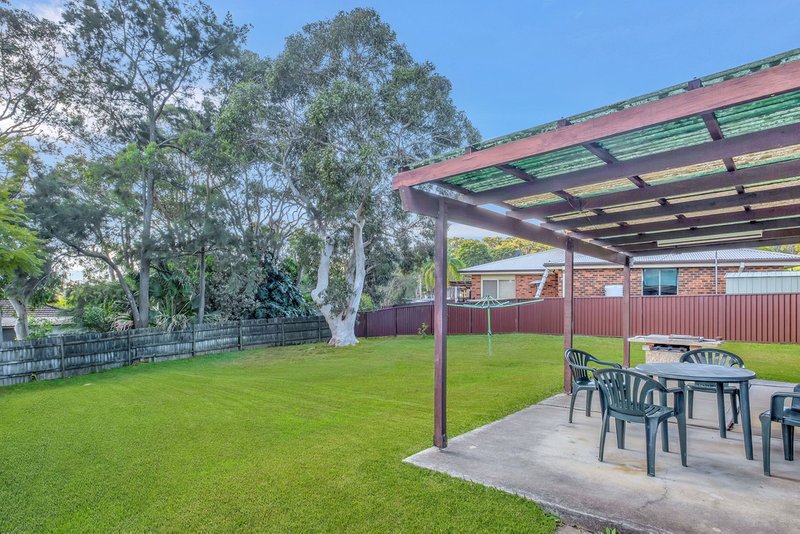 Photo - 26 Premier Way, Bateau Bay NSW 2261 - Image 5