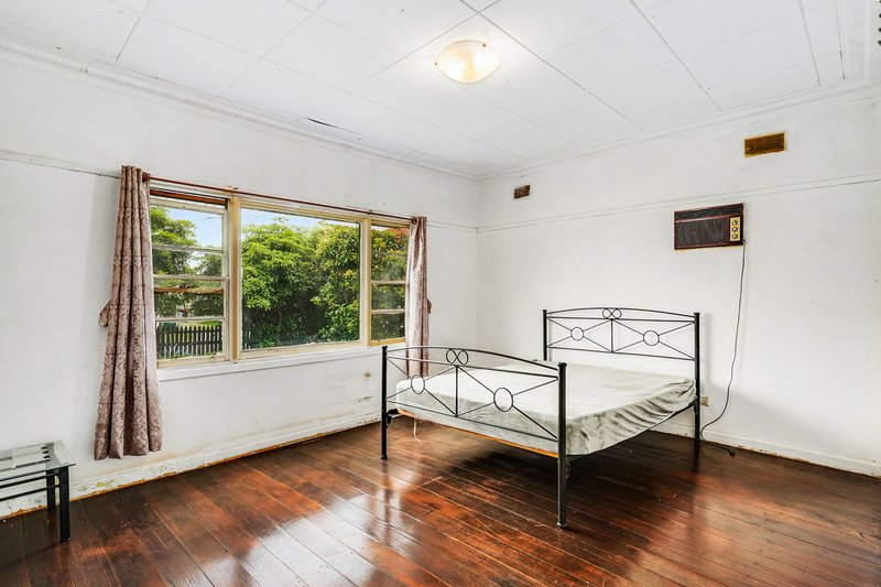 Photo - 26 Prince Street, Springvale VIC 3171 - Image 5