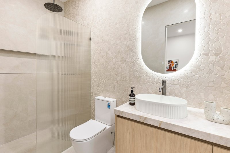Photo - 26 Pyrus Crescent, Mickleham VIC 3064 - Image 18