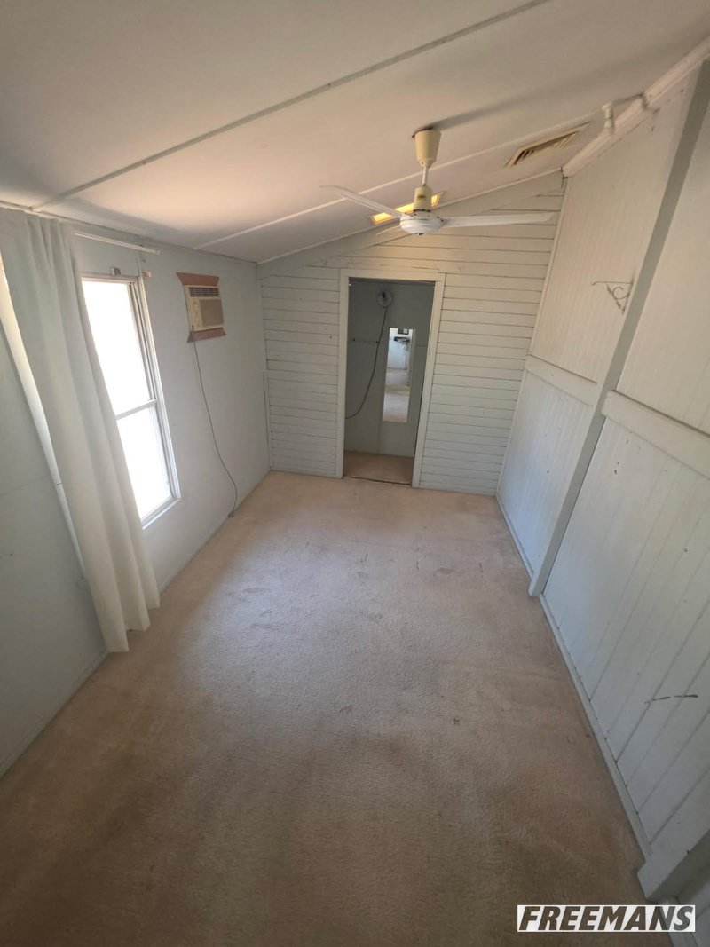 Photo - 26 Racecourse Road, Nanango QLD 4615 - Image 6