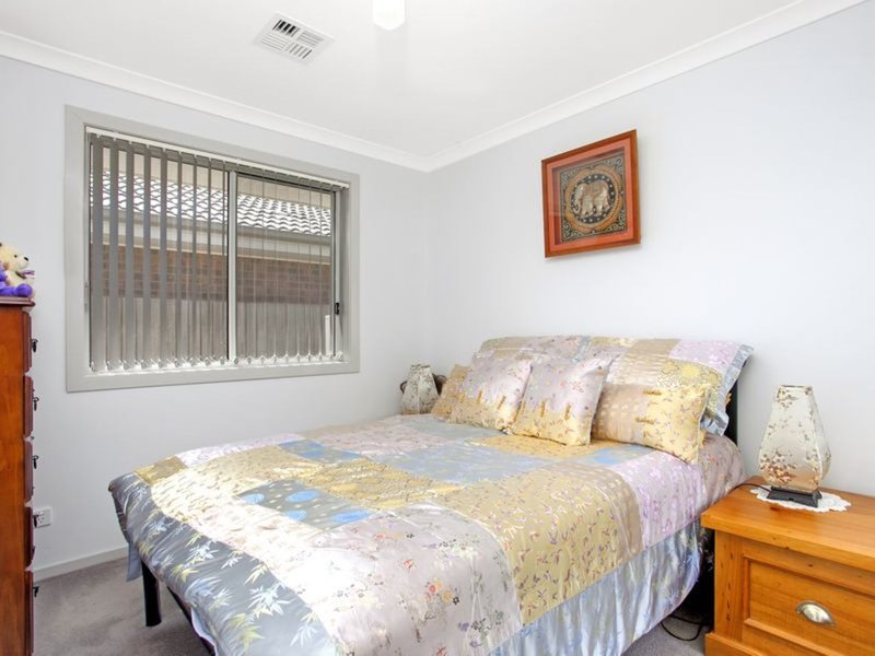 Photo - 26 Rag Holmes Street, Macgregor ACT 2615 - Image 5