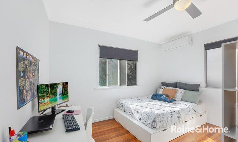 Photo - 26 Railway Street, Nudgee QLD 4014 - Image 10