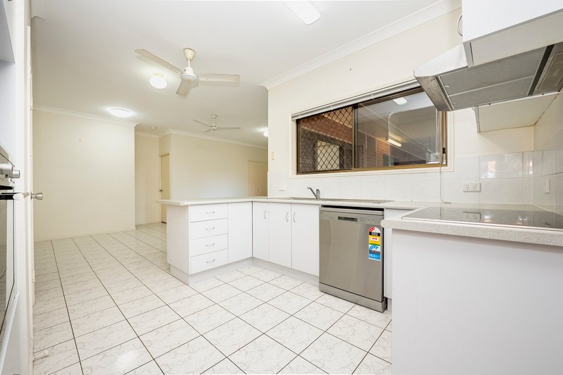 Photo - 26 Raintree Way, Thuringowa Central QLD 4817 - Image 3