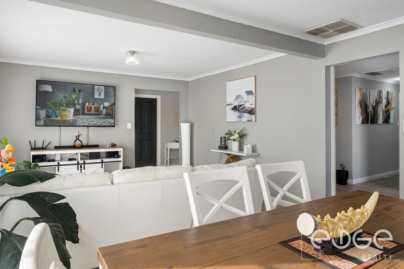Photo - 26 Reginald Parade, Craigmore SA 5114 - Image 4