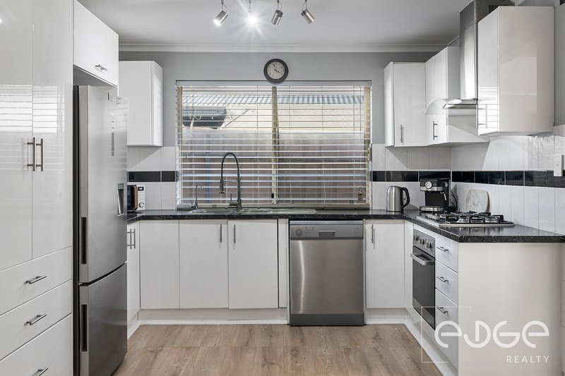 Photo - 26 Reginald Parade, Craigmore SA 5114 - Image 7