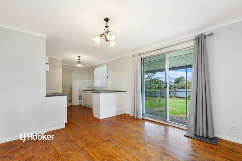 Photo - 26 Reservoir Road, Hope Valley SA 5090 - Image 4