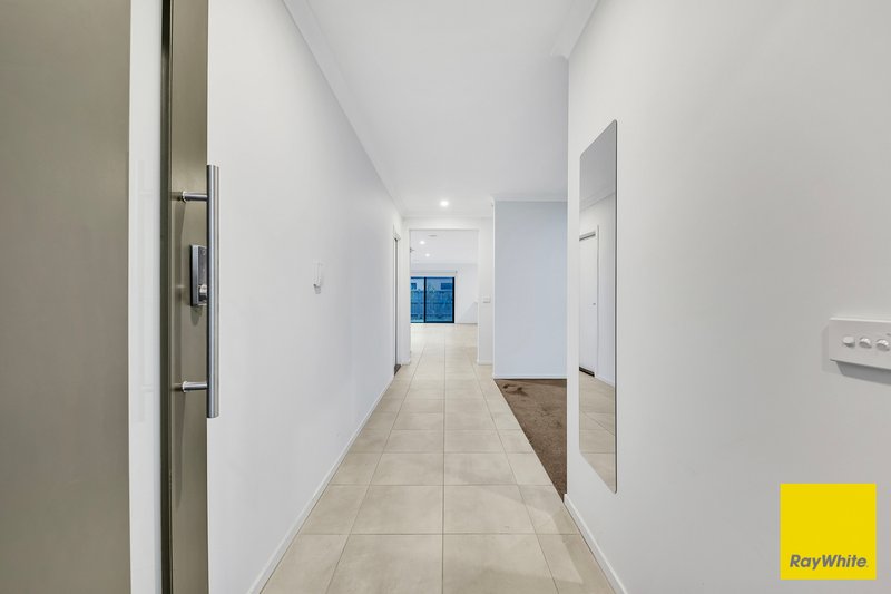 Photo - 26 Riches Street, Tarneit VIC 3029 - Image 3
