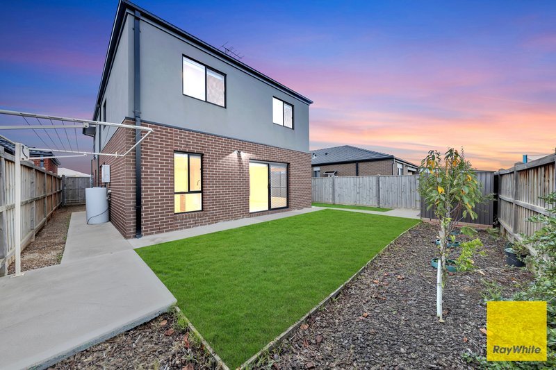 Photo - 26 Riches Street, Tarneit VIC 3029 - Image 15