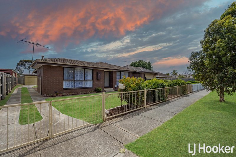 26 Risson Street, Melton South VIC 3338