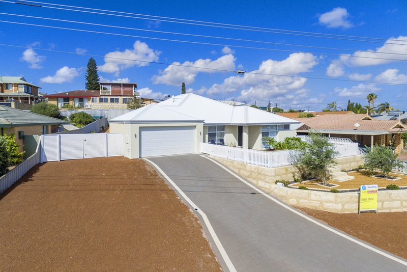 26 River Drive, Cape Burney WA 6532