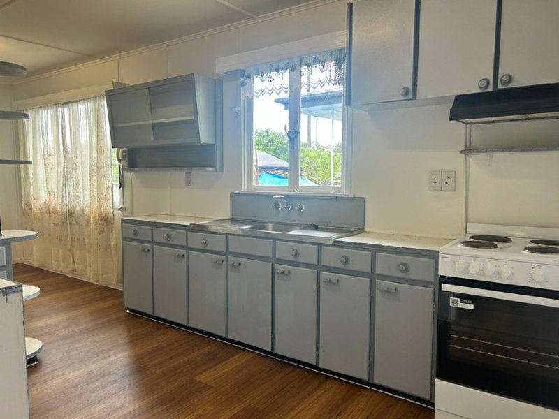 Photo - 26 River Road, Dinmore QLD 4303 - Image 2