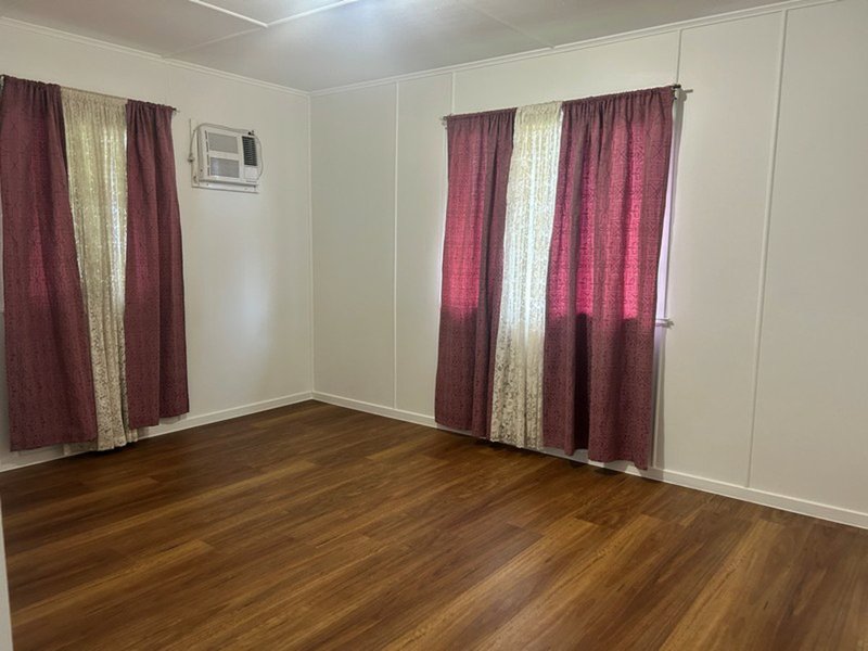 Photo - 26 River Road, Dinmore QLD 4303 - Image 4