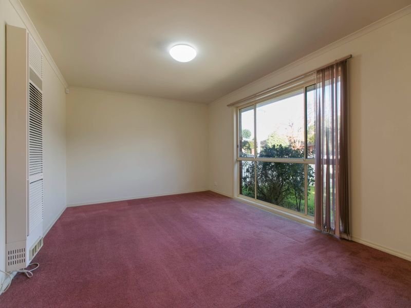 Photo - 2/6 Roberts Street, Frankston VIC 3199 - Image 2