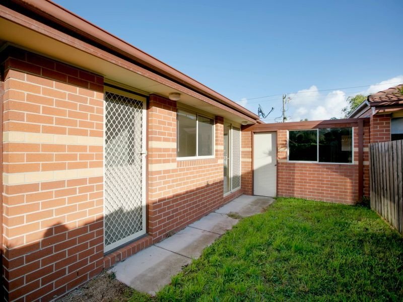 Photo - 2/6 Roberts Street, Frankston VIC 3199 - Image 6