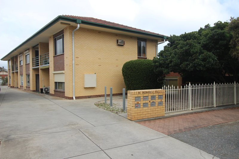 2/6 Ronald Terrace, Glenelg North SA 5045