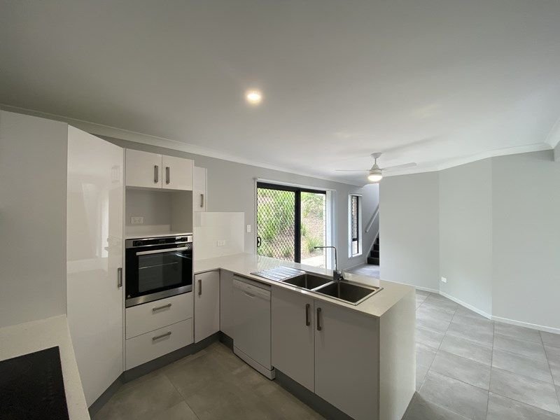 Photo - 26 Rovere Dr , Coffs Harbour NSW 2450 - Image 3