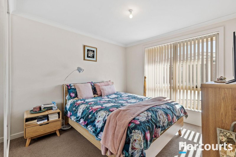 Photo - 2/6 Rowena Court, Devonport TAS 7310 - Image 6