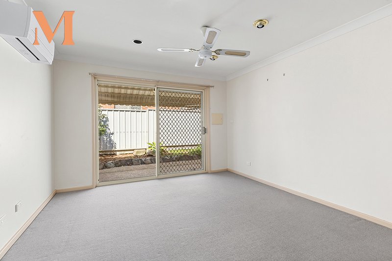 Photo - 2/6 Ruston Avenue, Valentine NSW 2280 - Image 9