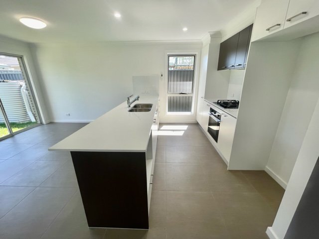 Photo - 26 Samphire Street, Cobbitty NSW 2570 - Image 6