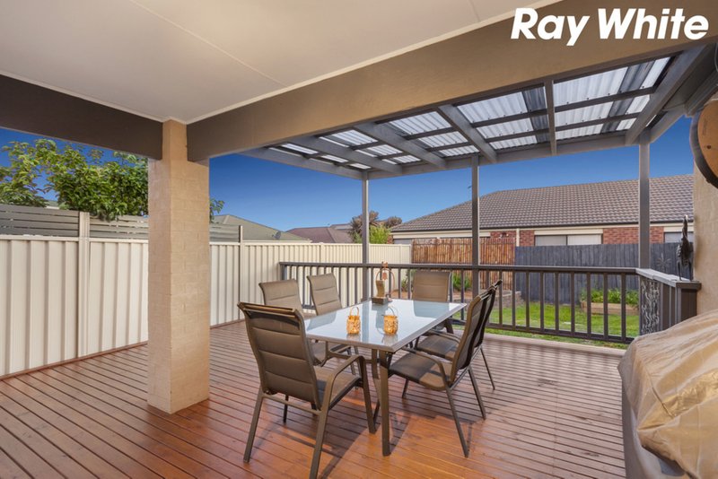 Photo - 26 Sandalwood Drive, Pakenham VIC 3810 - Image 13