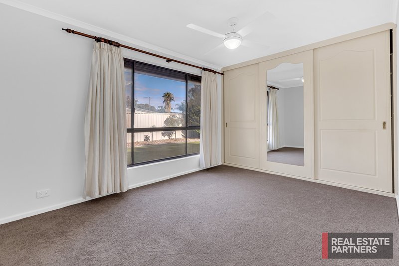 Photo - 26 Saywell Crescent, Salisbury North SA 5108 - Image 12