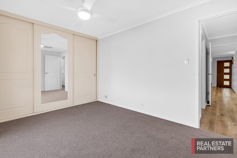 Photo - 26 Saywell Crescent, Salisbury North SA 5108 - Image 13