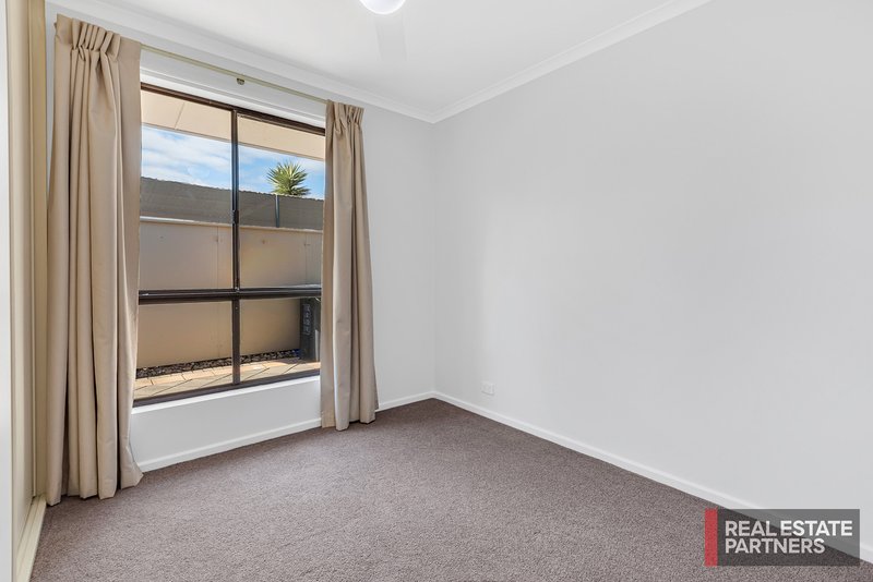 Photo - 26 Saywell Crescent, Salisbury North SA 5108 - Image 14