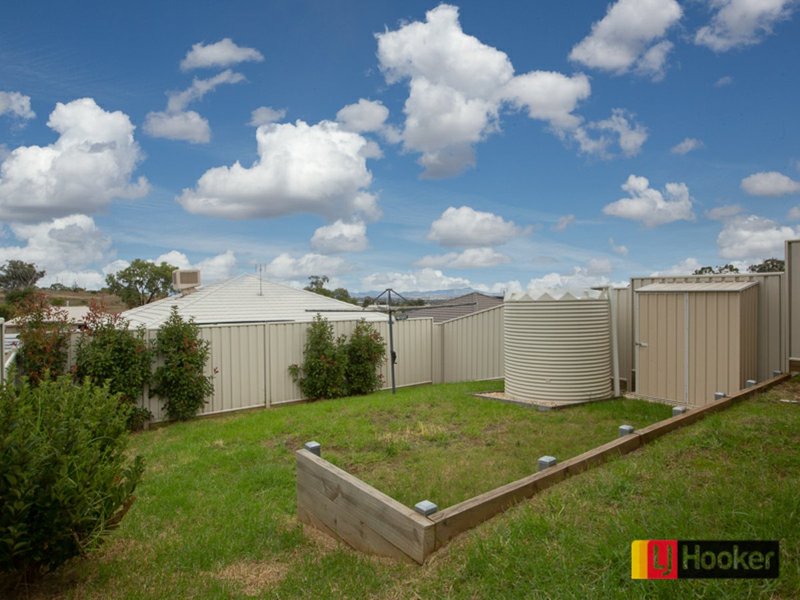 Photo - 2/6 Scarborough Close, North Tamworth NSW 2340 - Image 19