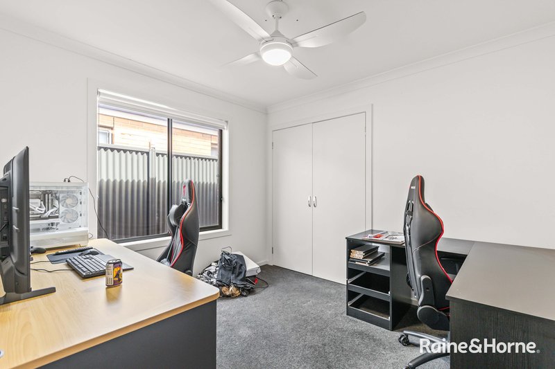 Photo - 26 Scoular Road, Blakeview SA 5114 - Image 10