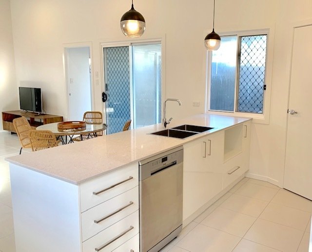 Photo - 26 Seabreeze Cct , Deception Bay QLD 4508 - Image 4