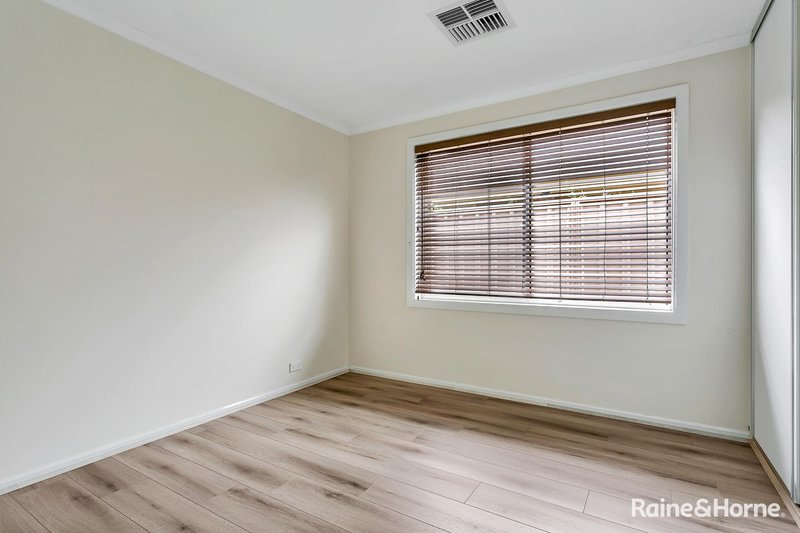 Photo - 26 Serafino Drive, Noarlunga Downs SA 5168 - Image 9