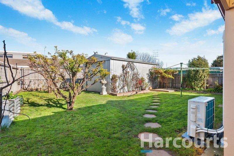 Photo - 26 Shari Drive, Delacombe VIC 3356 - Image 20