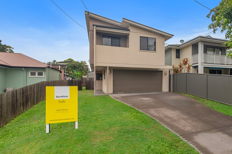 Photo - 26 Shepherd Street, Wynnum QLD 4178 - Image 2