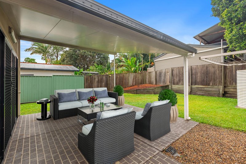 Photo - 26 Shepherd Street, Wynnum QLD 4178 - Image 3