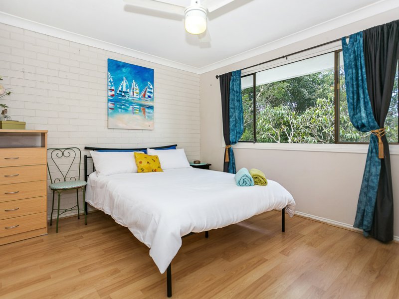 Photo - 2/6 Sherwood Close, Mudgeeraba QLD 4213 - Image 9